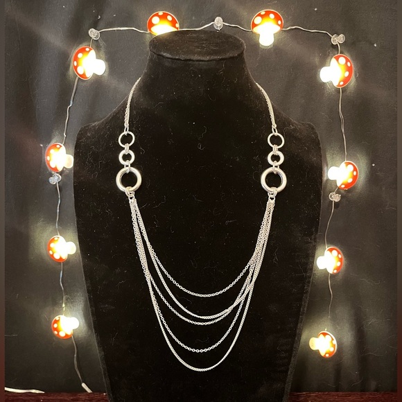 Jewelry - Modern Silver Layered Necklace w/ a Minimalist Design